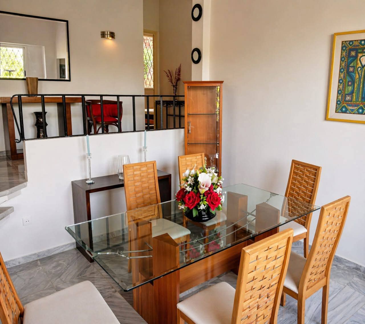 Villa de standing avec piscine et grand jardin à Ain El Turck – 1500 m² | Location courte durée