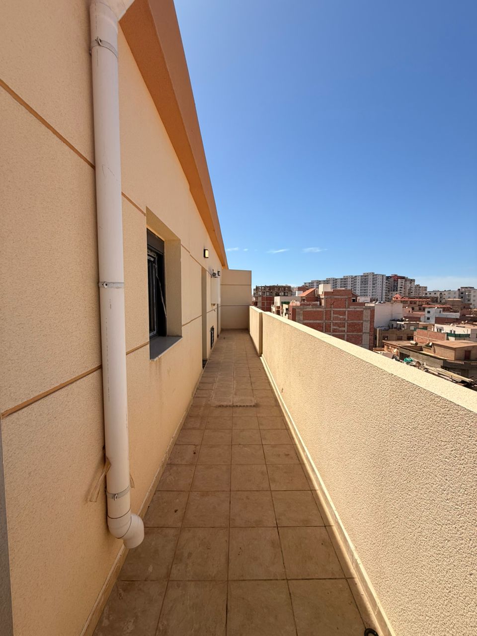 Appartement F2 de 78 m² à Millenium – 7ème étage avec deux grands balcons | Prix négociable