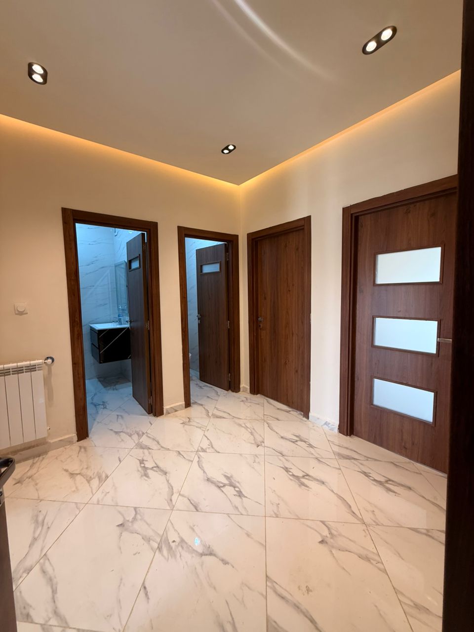 Appartement F3 de 102 m² à Millenium – Double façade au 7ème étage | 18 800 000 DZD