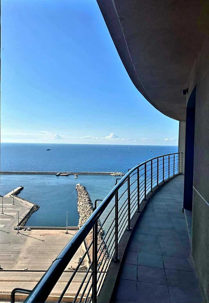 Appartement à louer par nuit à Benabed Tower Oran – Emplacement idéal à côté de Mobilart