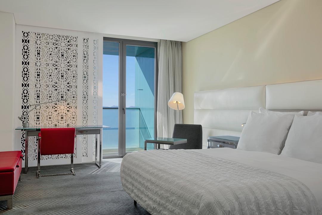Chambre Deluxe avec lits jumeaux à l’Hôtel Le Méridien Oran | Tarif préférentiel